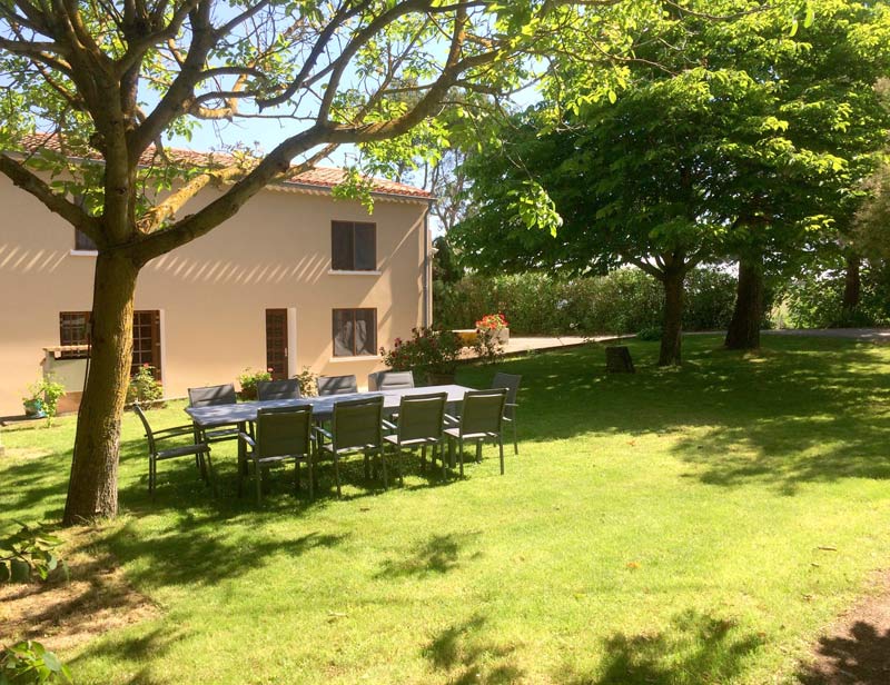 Jardin privatif ombragé